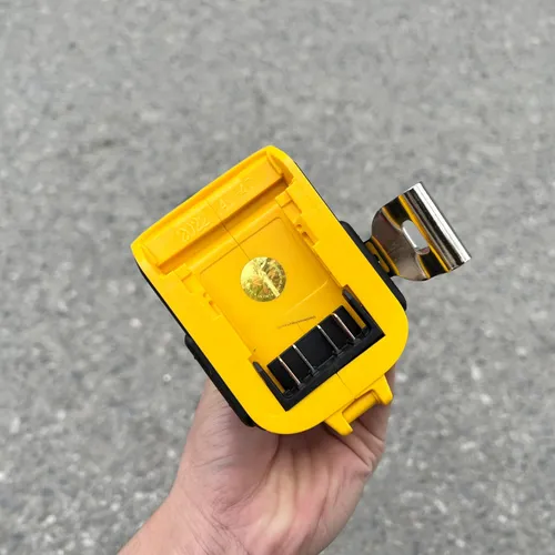 Máy vặn vít dùng pin 20V DeWalt DCF840N-B1