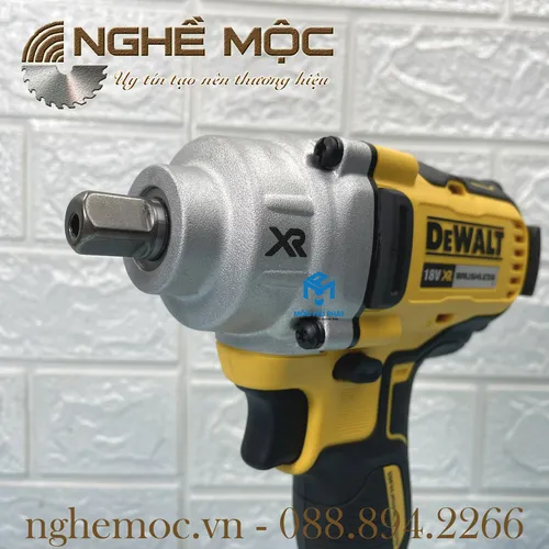 Máy siết bulong cầm tay 18V Dewalt DCF894M2