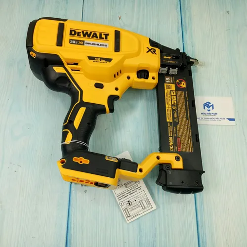 Súng bắn đinh Dewalt DCN680 hàng USA