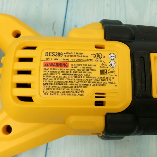 Máy cưa kiếm Dewalt DCS389 hàng USA