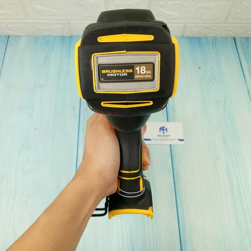 Súng bắn đinh Dewalt DCN680 hàng USA