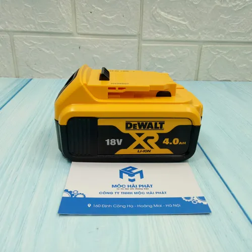 PIN DEWALT 18V – 4Ah XR lion