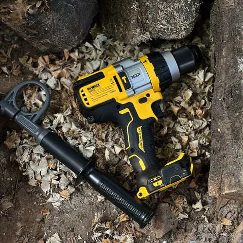 Máy khoan động lực dùng pin 18V DeWalt DCD999