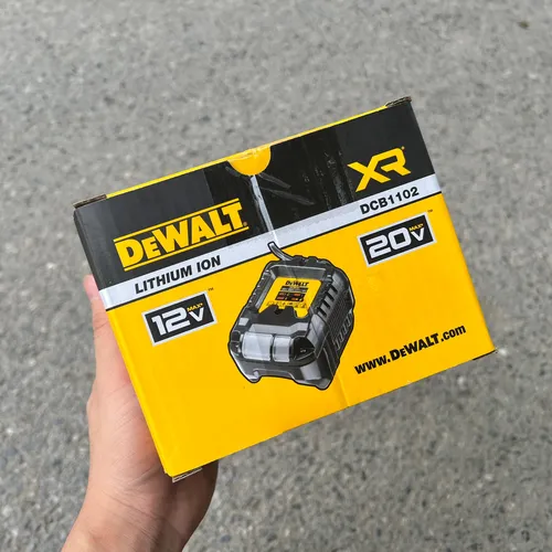 Bộ sạc pin 10.8-18V/ 2A Dewalt DCB1102-B1