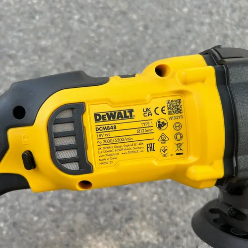 Máy đánh bóng lệch tâm Dewalt DCM848N-XJ