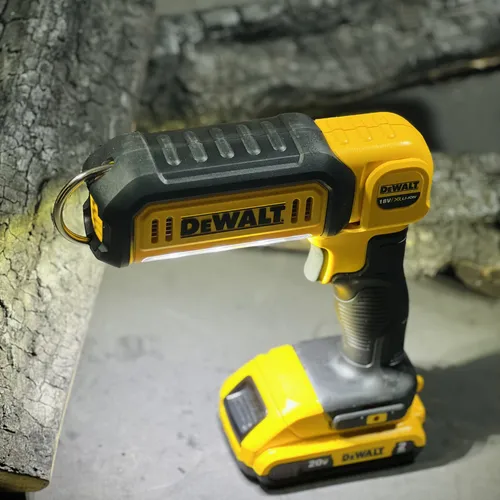Đèn LED Pin DEWALT 20V MAX DCL050N-KR