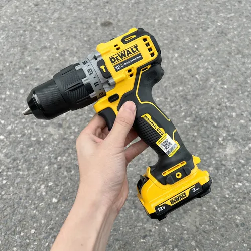 Combo máy khoan pin cầm tay Dewalt 12V DCD706D2