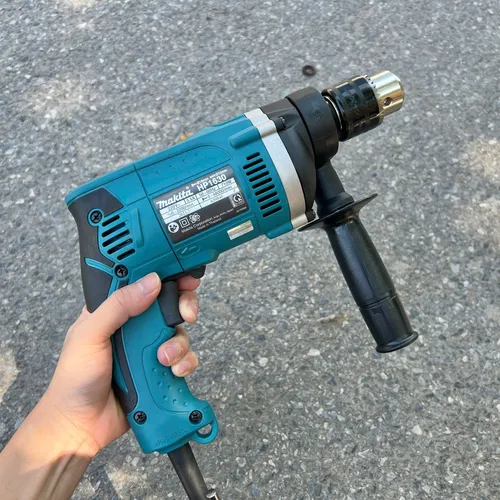 Máy khoan búa Makita HP1630