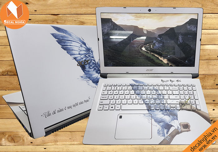 Skin dán laptop Acer Aspire 7 A715 được fit chuẩn, dễ vệ sinh Skin dán laptop Acer Aspire 7 A715 được fit chuẩn, dễ vệ sinh