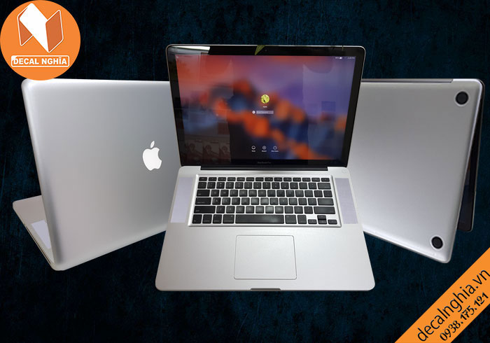 Aluminum dán Macbook Pro bảo vệ đến từng kẽ phím Aluminum dán Macbook Pro bảo vệ đến từng kẽ phím