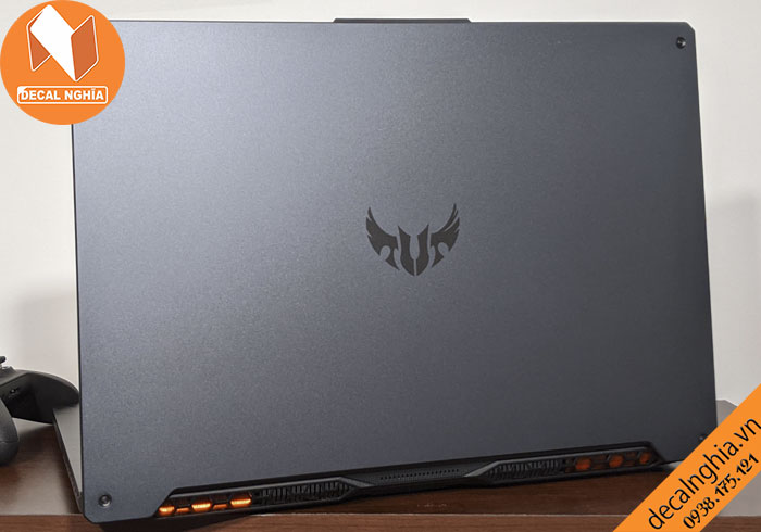 Decal dán laptop Asus TUF A17 FA706L hạn chế dấu vân tay khi sử dụng Decal dán laptop Asus TUF A17 FA706L hạn chế dấu vân tay khi sử dụng