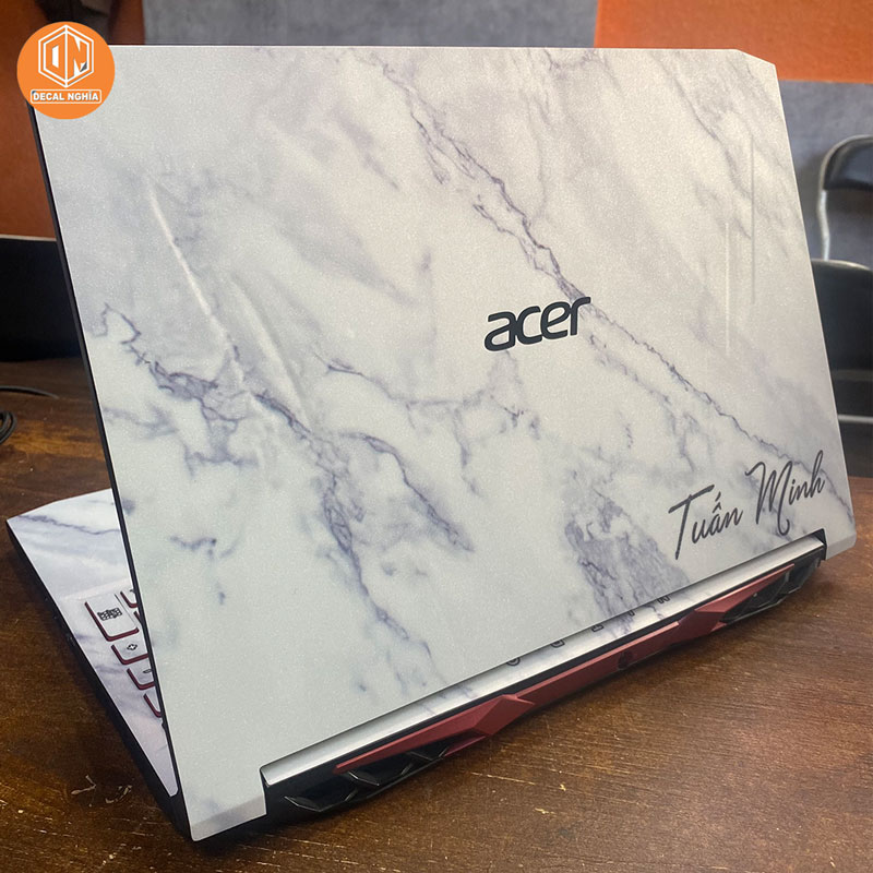 Dán-skin-laptop-giả-vân-đá