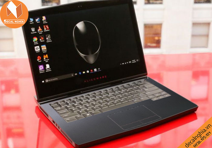 Aluminum dán Laptop Alienware 13R3 bảo vệ đến từng chi tiết nhỏ Aluminum dán Laptop Alienware 13R3 bảo vệ đến từng chi tiết nhỏ
