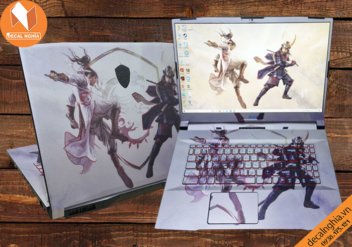 Aluminum skin dán laptop MSI GF 76 KATANA được in với công nghệ Lazer Aluminum skin dán laptop MSI GF 76 KATANA được in với công nghệ Lazer