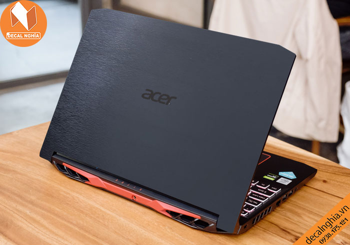 Decal dán laptop Acer Nitro 7 AN715-51 hạn chế dấu vân tay khi sử dụng Decal dán laptop Acer Nitro 7 AN715-51 hạn chế dấu vân tay khi sử dụng