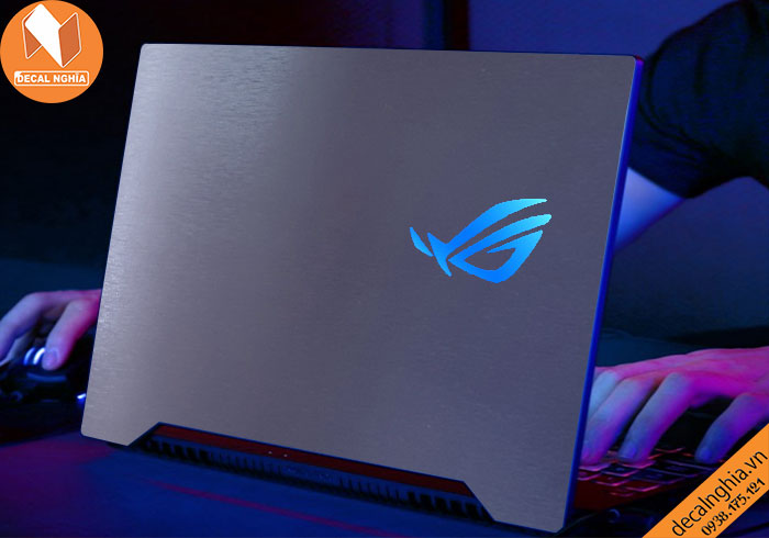 Decal dán laptop Asus Rog Strix Scar II GL504G hạn chế dấu vân tay khi sử dụng Decal dán laptop Asus Rog Strix Scar II GL504G hạn chế dấu vân tay khi sử dụng