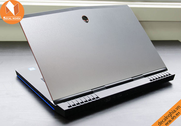 Aluminum dán Laptop Alienware 15R4 bảo vệ đến từng chi tiết nhỏ Aluminum dán Laptop Alienware 15R4 bảo vệ đến từng chi tiết nhỏ