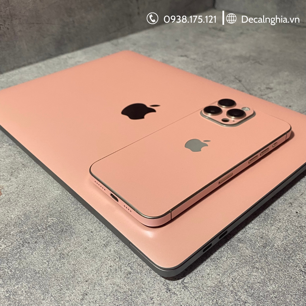 Dán macbook hồng đẹp như mơ