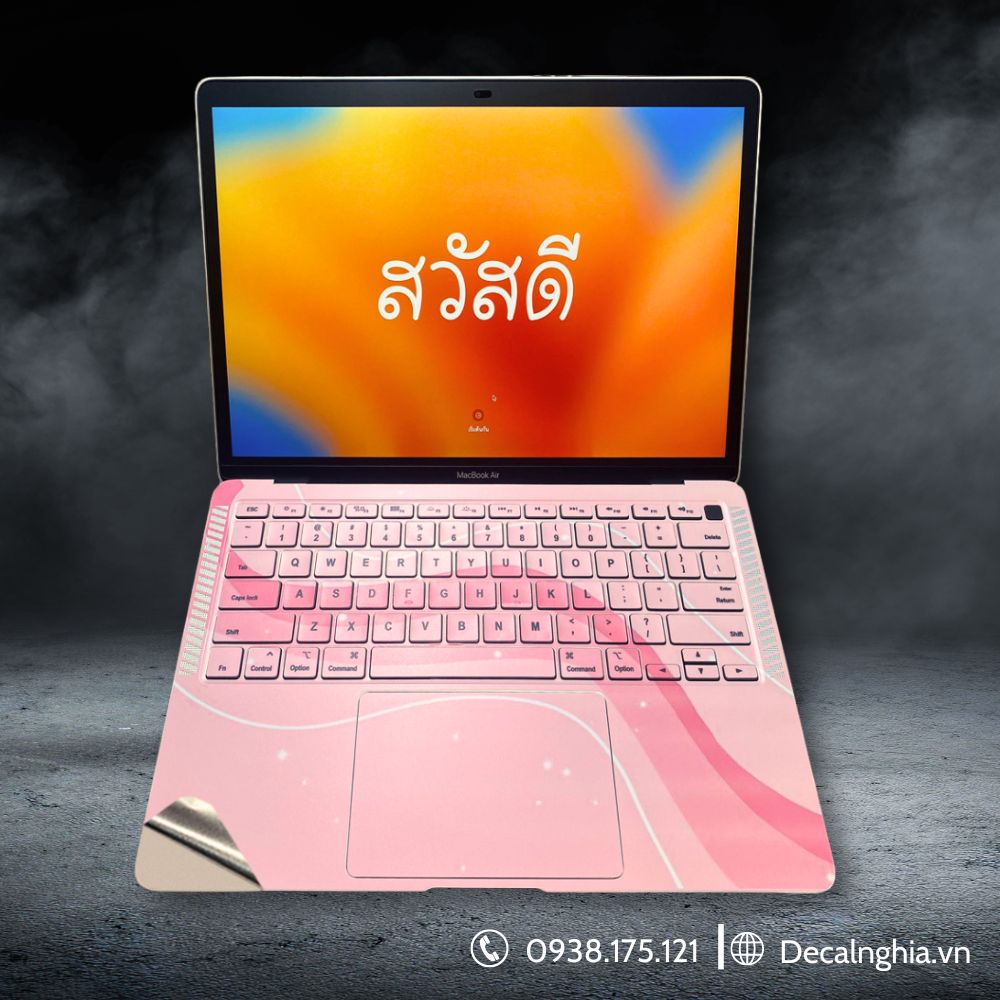 dán macbook hồng custom