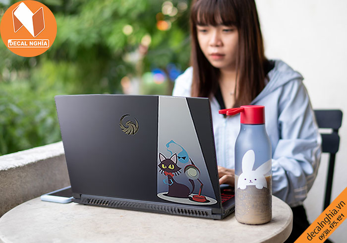 Bộ dán skin laptop MSI Bravo 15 thể hiện chất riêng của Bạn Bộ dán skin laptop MSI Bravo 15 thể hiện chất riêng của Bạn