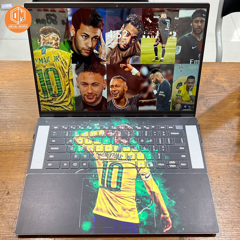 in hình decal custom theo sở thích cá nhân