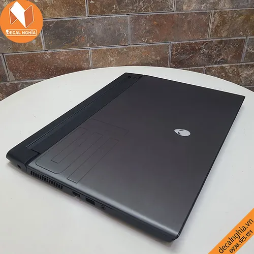 Aluminum dán Laptop Alienware M15R3