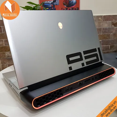 Aluminum dán Laptop Alienware Area 51M