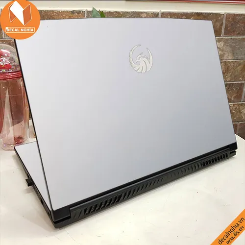 Aluminum dán laptop MSI Bravo 15