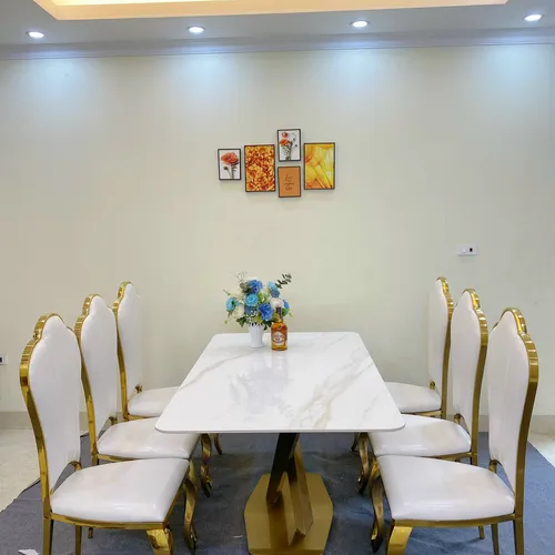 Bàn ăn mặt đá B 005