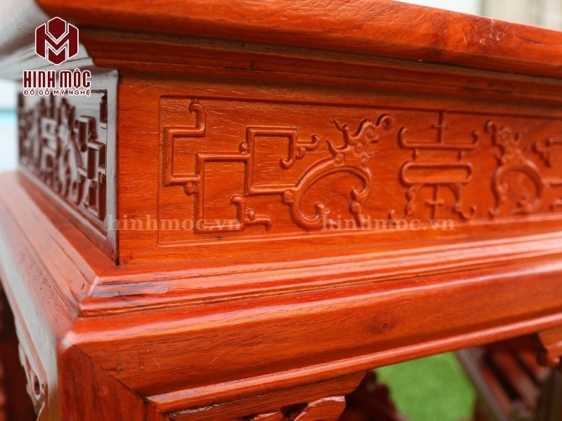 Đôn đèn gỗ hương họa tiết rồng phượng cổ điển, sang trọng Đôn đèn gỗ hương họa tiết rồng phượng cổ điển, sang trọng