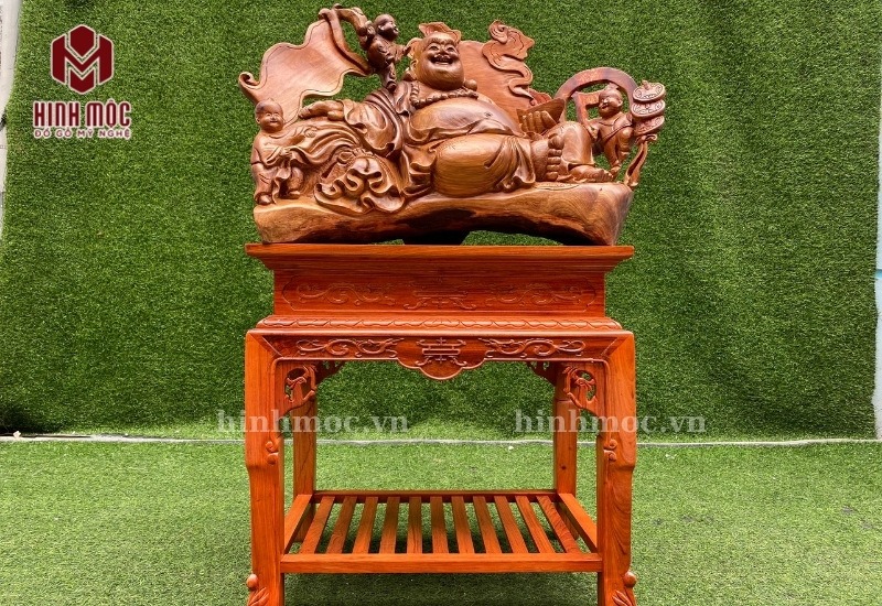 đôn gỗ kê loa còn dùng để kê tượng đôn gỗ kê loa còn dùng để kê tượng