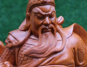 Bí ẩn đôi mắt nhắm hờ của tượng Quan Công: Tại sao không bao giờ mở to?