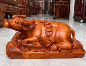 Bài trí tượng trâu gỗ | Thúc đẩy dòng chảy tài chính và đảm bảo sự an nhiên tự tại