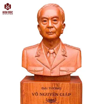 Tượng chân dung bác Giáp cao 50cm