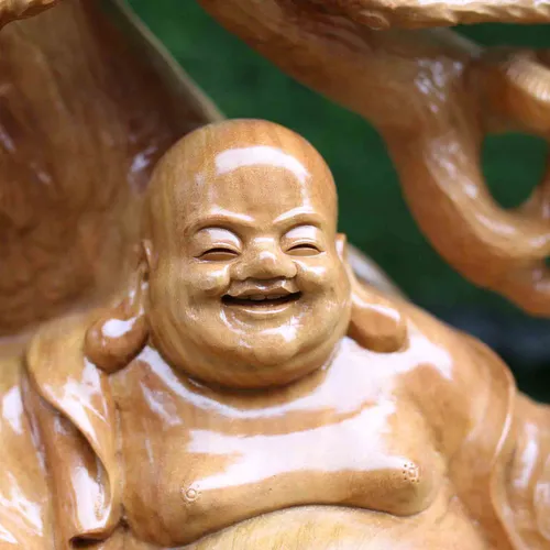 Di Lặc ngồi tùng cao 50cm gỗ gù hương