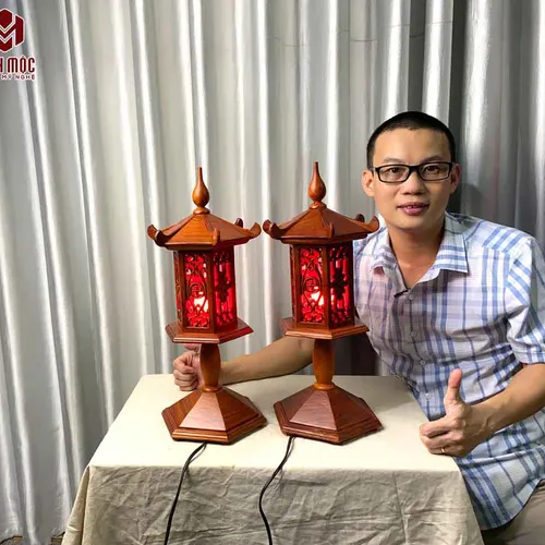 Đèn thờ mái chùa gỗ hương ta cao 50cm