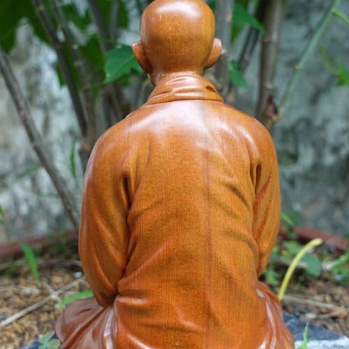 Tượng gỗ thầy Thích Nhất Hạnh cao 20cm