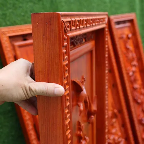 Tranh tứ quý đục kênh bong