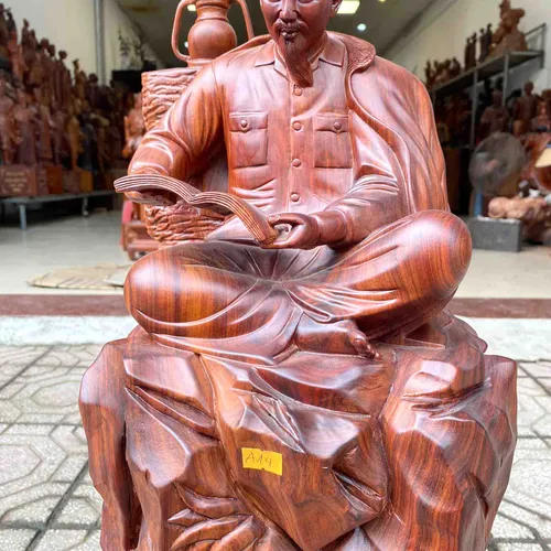 Bác Hồ ở chiến khu Việt Bắc