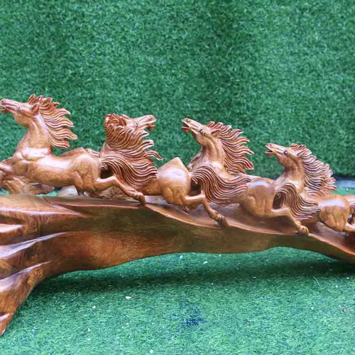 Tượng bát mã gỗ hương dài 90cm