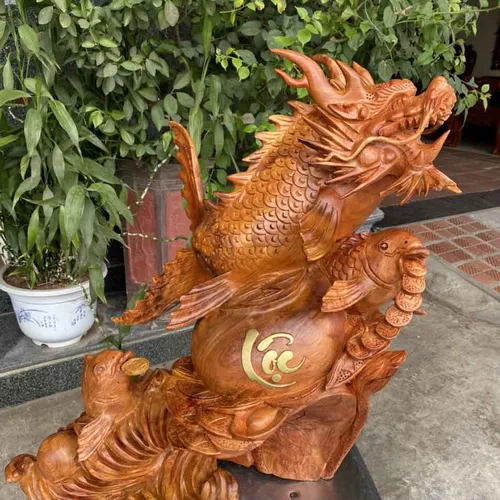 Cá chép vượt vũ môn cao 70cm to đẹp!