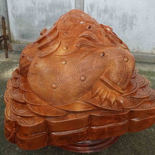 Cóc gỗ ngọc am cao 30 ngang 50cm