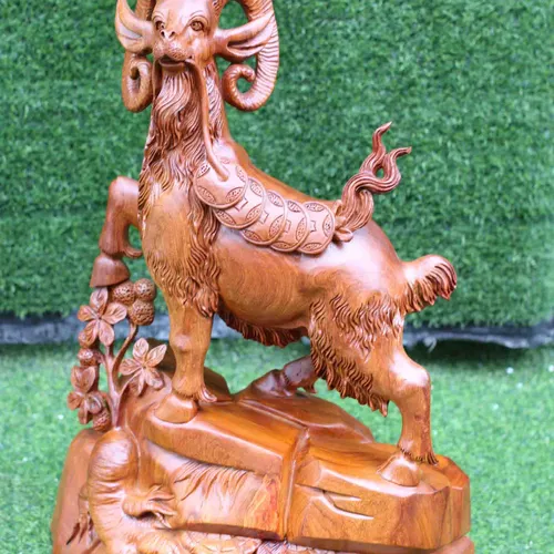 Dê tài lộc cao 66cm gỗ hương