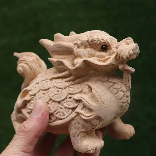 Long Quy nhỏ để xe gỗ ngọc am