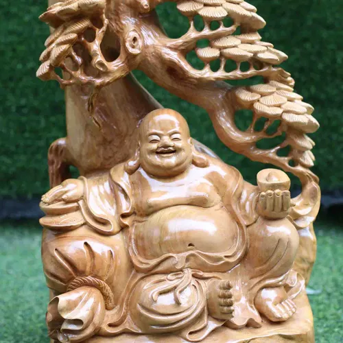 Di Lặc ngồi tùng cao 50cm gỗ gù hương