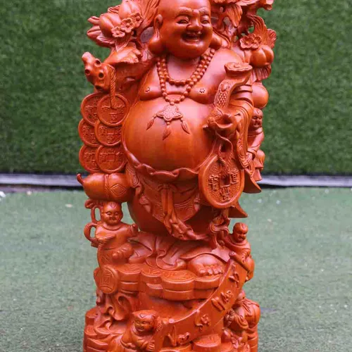 Di lặc gánh đào gỗ hương cao 60cm