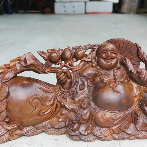 Di Lặc kéo bao tiền dài 80cm gỗ xá xị