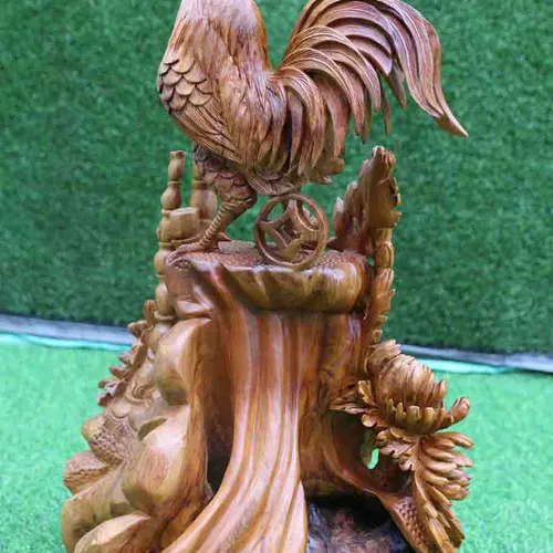 Gia đình gà gỗ hương ta