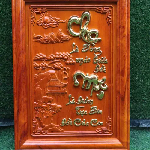 Tranh cha mẹ cùng 1 tấm