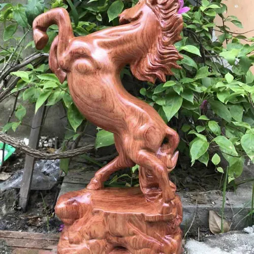 Ngựa tung vó giá rẻ